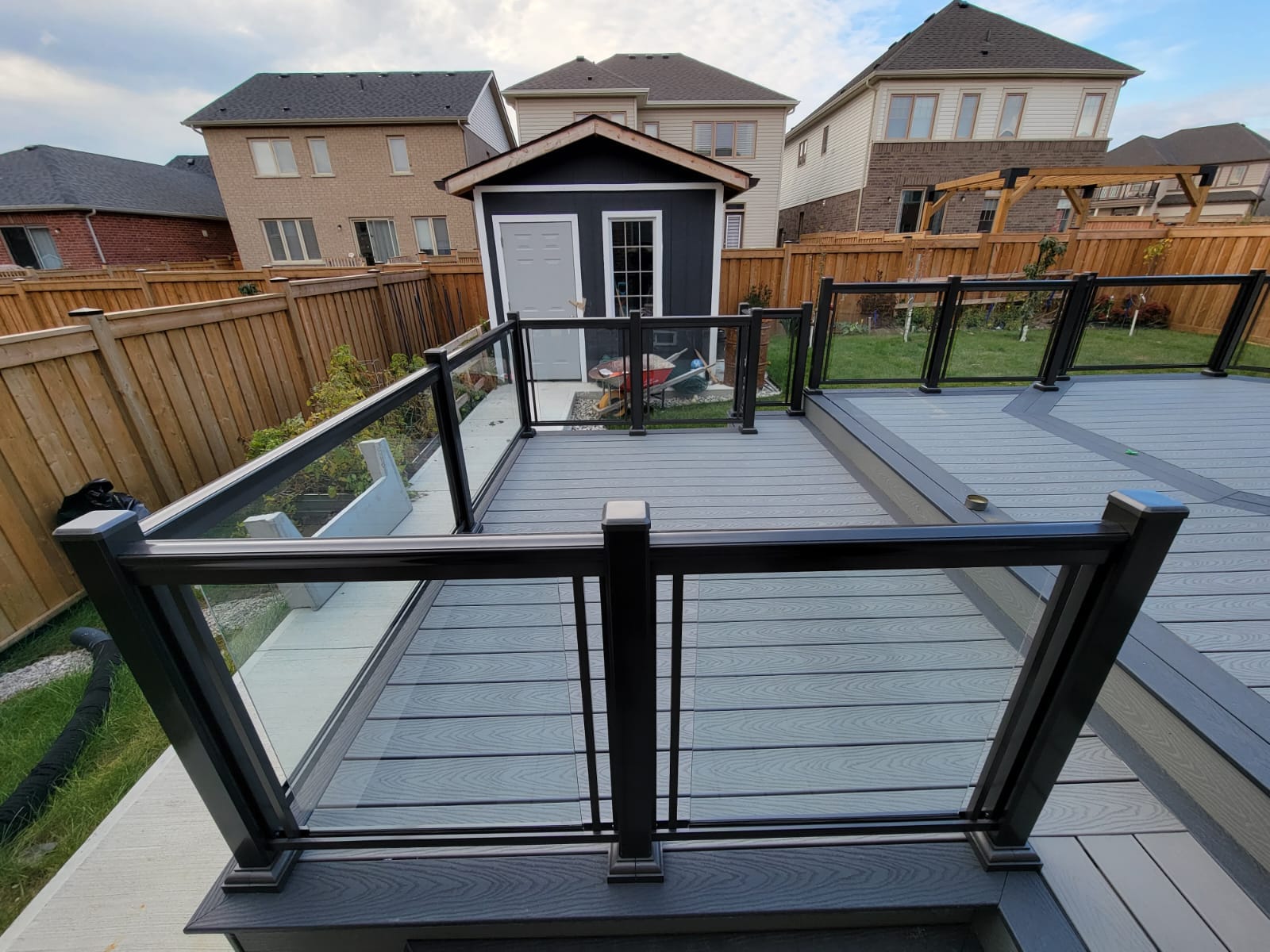 Deck Luxury Aluminum Railing Canada